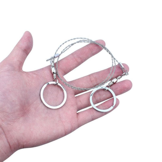 💥 ACQUISTA 1 E NE OTTIENI 1 GRATIS! 🔪 Attrezzo di sopravvivenza Seghetto in acciaio inossidabile – Resistente e portatile ⚡