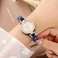 Elegante orologio da donna con cinturino sottile.