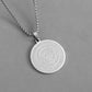 ⏳ SCONTO DEL 50% PER UN PERIODO LIMITATO! 🪙📿 Collana con ciondolo in acciaio inossidabile con calligrafia araba – Incisione sacra "Allah", resistente alla ruggine e dal design senza tempo – Disponibile in oro e argento ✨