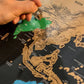 Diario di viaggio con mappa del mondo